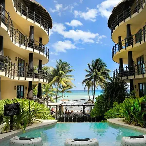 Hotel El Taj Oceanfront And Beachside, Playa del Carmen