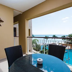 Oceanfront El Faro Surf 302 Playa del Carmen